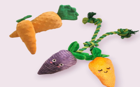 Carrot Farm Dog Toy: Fun & Interactive Playtime!